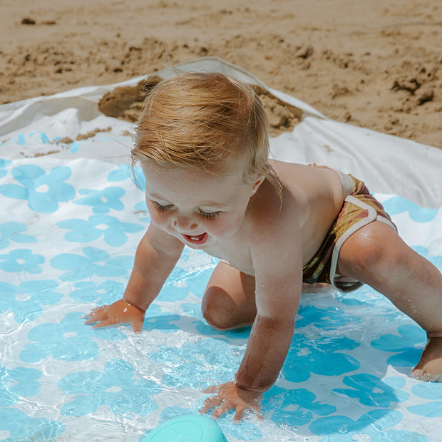 BEACH PUDDLE